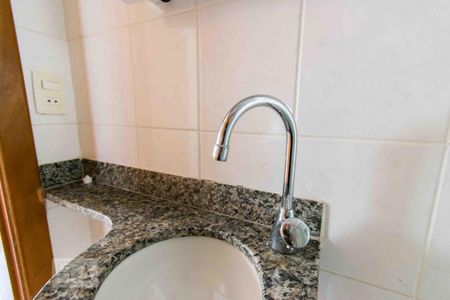 Pia do Banheiro 01 de apartamento para alugar com 2 quartos, 55m² em Norte (águas Claras), Brasília