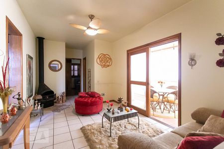 Sala de apartamento para alugar com 2 quartos, 87m² em Medianeira, Porto Alegre