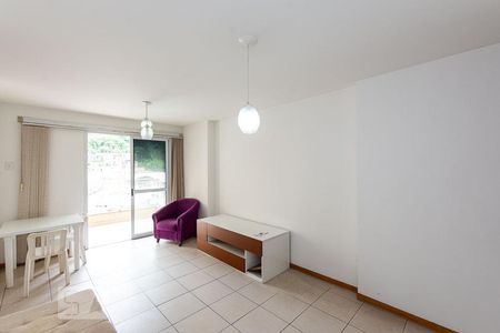 Sala de apartamento à venda com 2 quartos, 70m² em Santa Rosa, Niterói