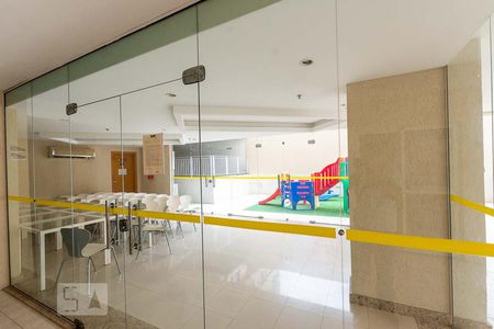 Apartamento à venda com 70m², 2 quartos e 1 vaga Apartamento à venda com 70m², 2 quartos e 1 vagaÁrea comum - Salão de festas