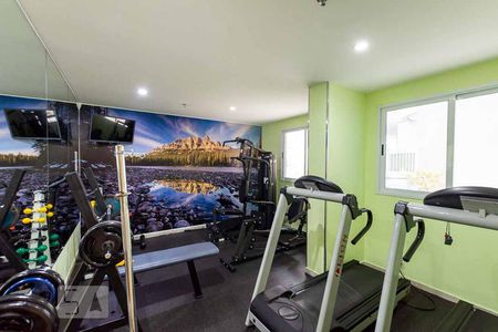 Apartamento à venda com 70m², 2 quartos e 1 vaga Apartamento à venda com 70m², 2 quartos e 1 vagaÁrea comum - Academia