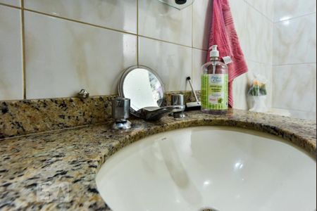 Casa à venda com 215m², 3 quartos e 5 vagas Casa à venda com 215m², 3 quartos e 5 vagasBanheiro da Suíte 1
