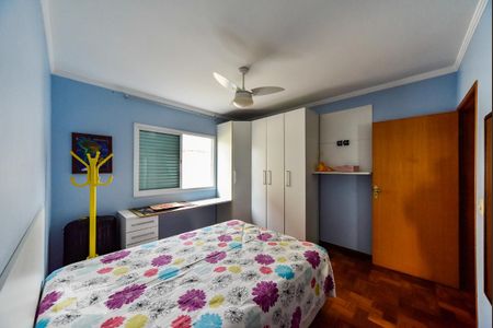 Casa à venda com 215m², 3 quartos e 5 vagas Casa à venda com 215m², 3 quartos e 5 vagasSuíte 3
