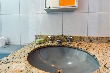 Casa à venda com 215m², 3 quartos e 5 vagas Casa à venda com 215m², 3 quartos e 5 vagasBanheiro da Suíte 2