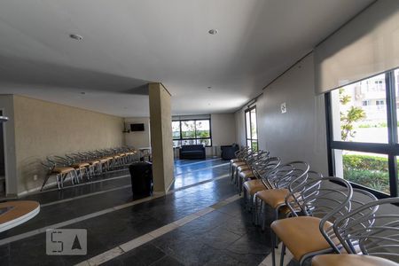 Apartamento à venda com 103m², 3 quartos e 2 vagasÁrea comum - Salão de festas