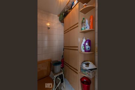 Apartamento à venda com 103m², 3 quartos e 2 vagasBanheiro de Serviço