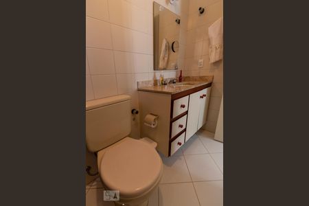 Apartamento à venda com 103m², 3 quartos e 2 vagasBanheiro da Suíte 3