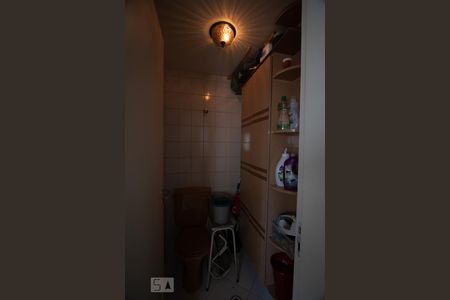 Apartamento à venda com 103m², 3 quartos e 2 vagasBanheiro de Serviço