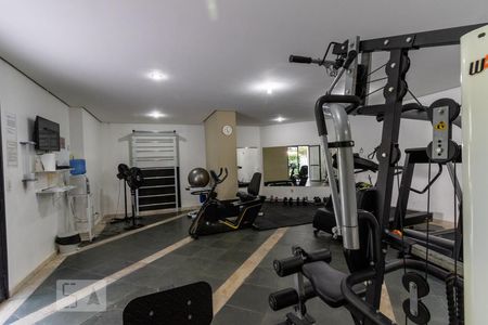 Apartamento à venda com 103m², 3 quartos e 2 vagasÁrea comum - Academia