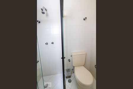 Apartamento à venda com 103m², 3 quartos e 2 vagasBanheiro da Suíte 1