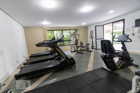 Apartamento à venda com 103m², 3 quartos e 2 vagasÁrea comum - Academia