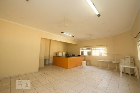 Apartamento para alugar com 70m², 2 quartos e 1 vaga Apartamento para alugar com 70m², 2 quartos e 1 vagaSalão de Festas