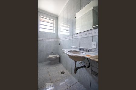 Banheiro suíte de casa à venda com 3 quartos, 187m² em Vila Madalena, São Paulo