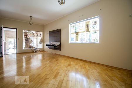 Sala de casa à venda com 3 quartos, 187m² em Vila Madalena, São Paulo