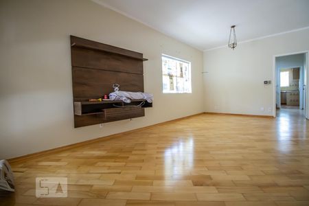 Sala de casa à venda com 3 quartos, 187m² em Vila Madalena, São Paulo