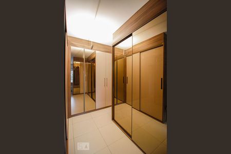 Apartamento para alugar com 260m², 4 quartos e 5 vagasSuíte 4