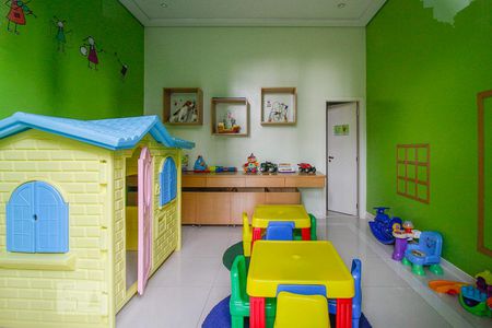 Apartamento para alugar com 260m², 4 quartos e 5 vagasBrinquedoteca