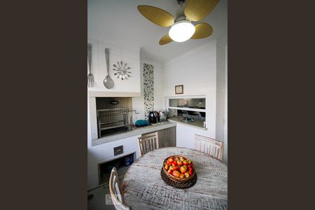 Apartamento para alugar com 260m², 4 quartos e 5 vagasChurrasqueira