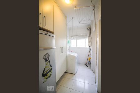 Apartamento para alugar com 260m², 4 quartos e 5 vagasÁrea de Serviço