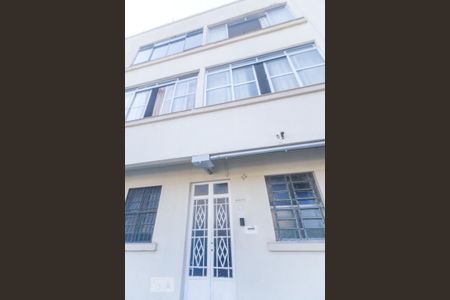 Apartamento para alugar com 47m², 1 quarto e sem vaga Apartamento para alugar com 47m², 1 quarto e sem vagaFachada