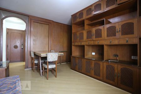 Sala de apartamento para alugar com 1 quarto, 50m² em Bela Vista, São Paulo