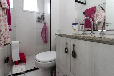 Apartamento à venda com 109m², 3 quartos e 2 vagasBanheiro suite 01