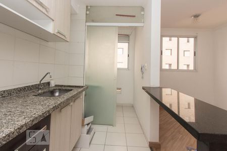 Cozinha de apartamento à venda com 2 quartos, 43m² em Lajeado, São Paulo