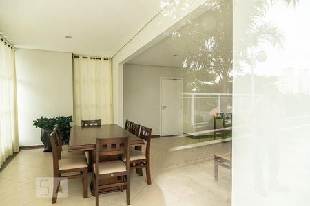 Apartamento à venda com 186m², 3 quartos e 2 vagas Apartamento à venda com 186m², 3 quartos e 2 vagasÁrea comum - Salão de festas