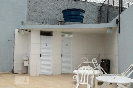 Apartamento à venda com 186m², 3 quartos e 2 vagas Apartamento à venda com 186m², 3 quartos e 2 vagasÁrea comum - Piscina