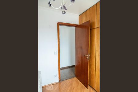 Apartamento à venda com 186m², 3 quartos e 2 vagas Apartamento à venda com 186m², 3 quartos e 2 vagasQuarto 1