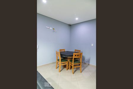 Apartamento à venda com 186m², 3 quartos e 2 vagas Apartamento à venda com 186m², 3 quartos e 2 vagasÁrea Comum - Salão de jogos