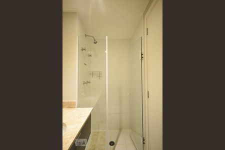 Apartamento para alugar com 138m², 1 quarto e 2 vagasDetalhe do Banheiro Suíte  