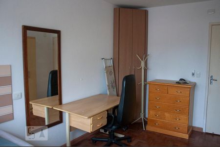 Quarto de apartamento à venda com 1 quarto, 44m² em Partenon, Porto Alegre