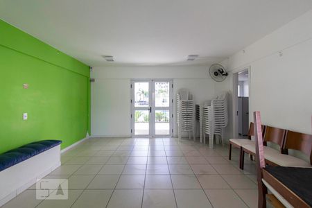 Apartamento à venda com 60m², 2 quartos e 1 vagaSalão de festas 