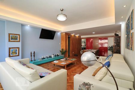Sala. de apartamento para alugar com 3 quartos, 180m² em Copacabana, Rio de Janeiro