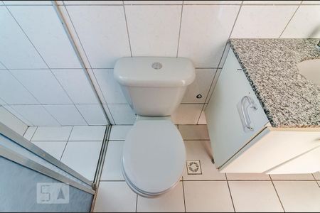 Banheiro da Suíte de apartamento para alugar com 3 quartos, 111m² em Cachoeirinha, Belo Horizonte