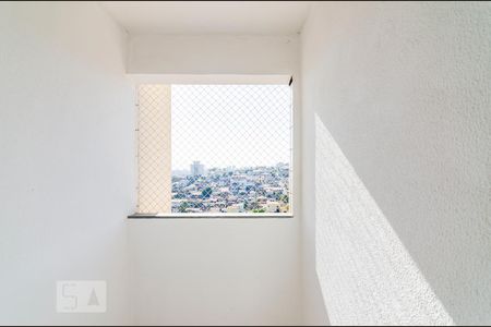 Sacada de apartamento para alugar com 3 quartos, 111m² em Cachoeirinha, Belo Horizonte