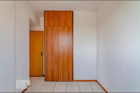 Quarto 1 de apartamento para alugar com 3 quartos, 111m² em Cachoeirinha, Belo Horizonte