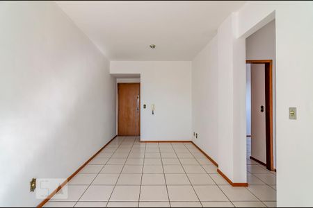 Sala de apartamento para alugar com 3 quartos, 111m² em Cachoeirinha, Belo Horizonte