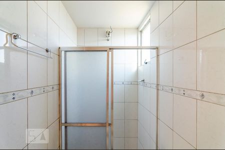 Apartamento para alugar com 111m², 3 quartos e 1 vaga Apartamento para alugar com 111m², 3 quartos e 1 vagaBanheiro da Suíte