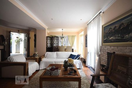 Sala de casa de condomínio para alugar com 3 quartos, 135m² em Jardim Ampliação, São Paulo