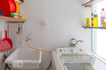 Apartamento à venda com 104m², 3 quartos e 1 vagaÁrea de Serviço