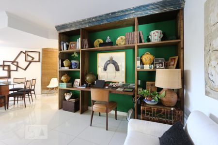 sala de apartamento à venda com 4 quartos, 215m² em Vila Suzana, São Paulo