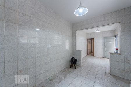 Casa à venda com 250m², 2 quartos e 1 vaga Casa à venda com 250m², 2 quartos e 1 vagaCozinha