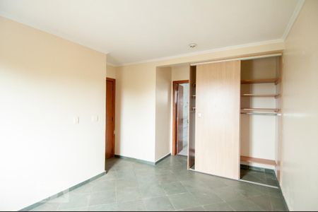 Casa à venda com 216m², 4 quartos e 3 vagas Casa à venda com 216m², 4 quartos e 3 vagasQuarto Suíte / 2º Pavimento