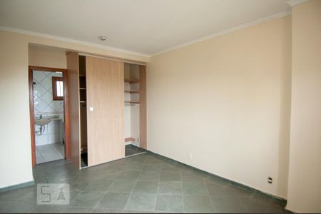 Casa à venda com 216m², 4 quartos e 3 vagas Casa à venda com 216m², 4 quartos e 3 vagasQuarto Suíte / 2º Pavimento
