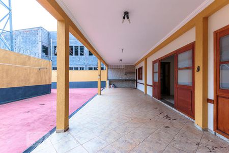 Casa à venda com 279m², 3 quartos e 4 vagas Casa à venda com 279m², 3 quartos e 4 vagasQuintal