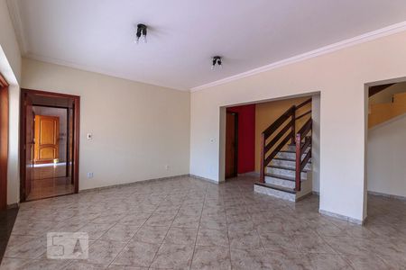 Sala de casa para alugar com 3 quartos, 279m² em Jardim do Sol, Campinas