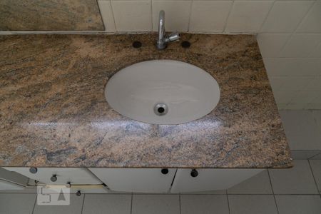 Detalhe do banheiro da suíte de apartamento para alugar com 3 quartos, 160m² em Cambuci, São Paulo