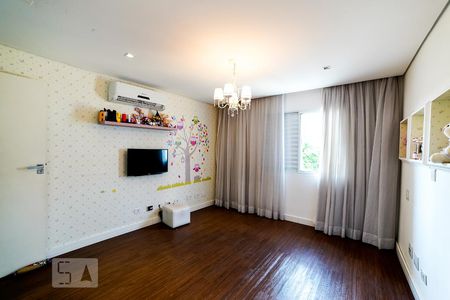 Casa à venda com 270m², 2 quartos e 3 vagas Casa à venda com 270m², 2 quartos e 3 vagasQuarto 2